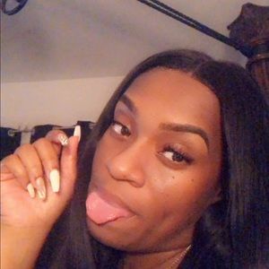 Meet your Posher, Shan